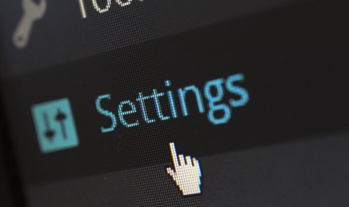 mouse hovering over settings on computer screen