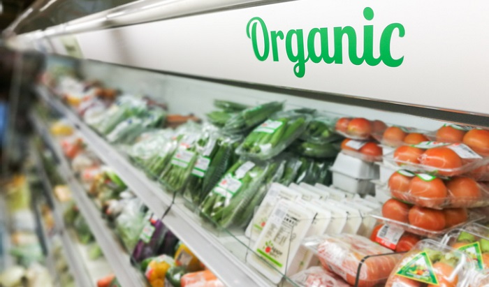 organic vegetable section in grocery store
