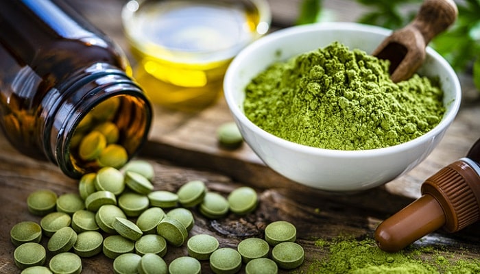 green tea pills and powder